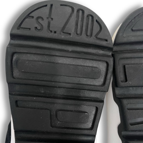 Opening Ceremony Black/White Suede Leather Anhabbel High Top Chunky Sneakers - Picture 13 of 16